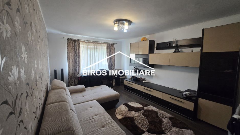 2 camere de închiriat – Valea Roșie - Poză 1