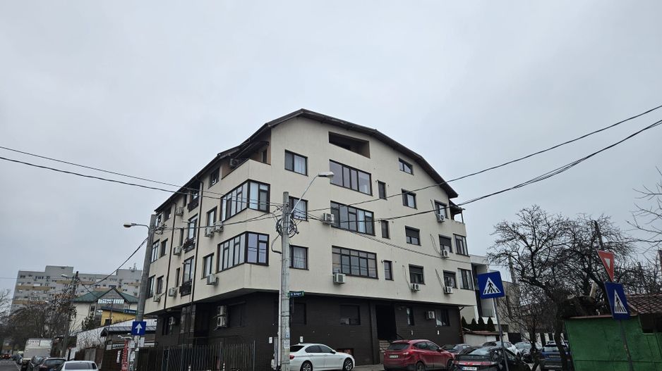 De Inchiriat Garsoniera Dubla zona Bucuresti Noi - Bazilescu - Poză 1