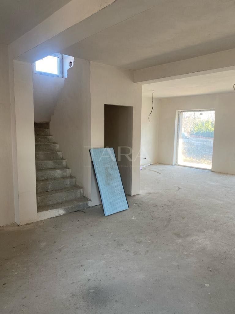 Casa 3 camere, Gheorgheni - Poză 1