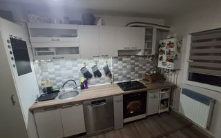 Aradului, 3 camere decomandat, renovat - Poză 7