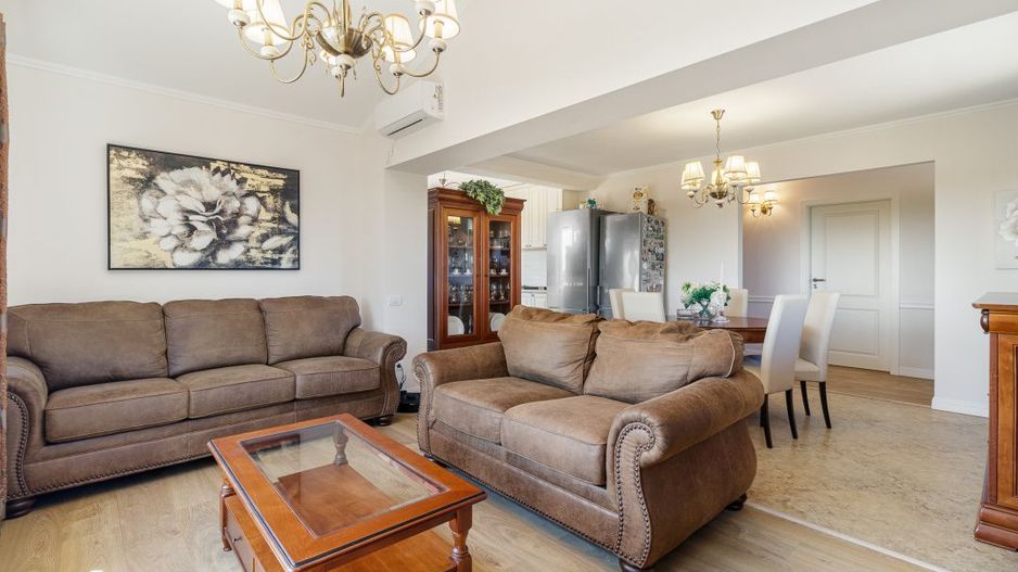 Casa cu suflet si gradina spectaculoasa - Poză 3