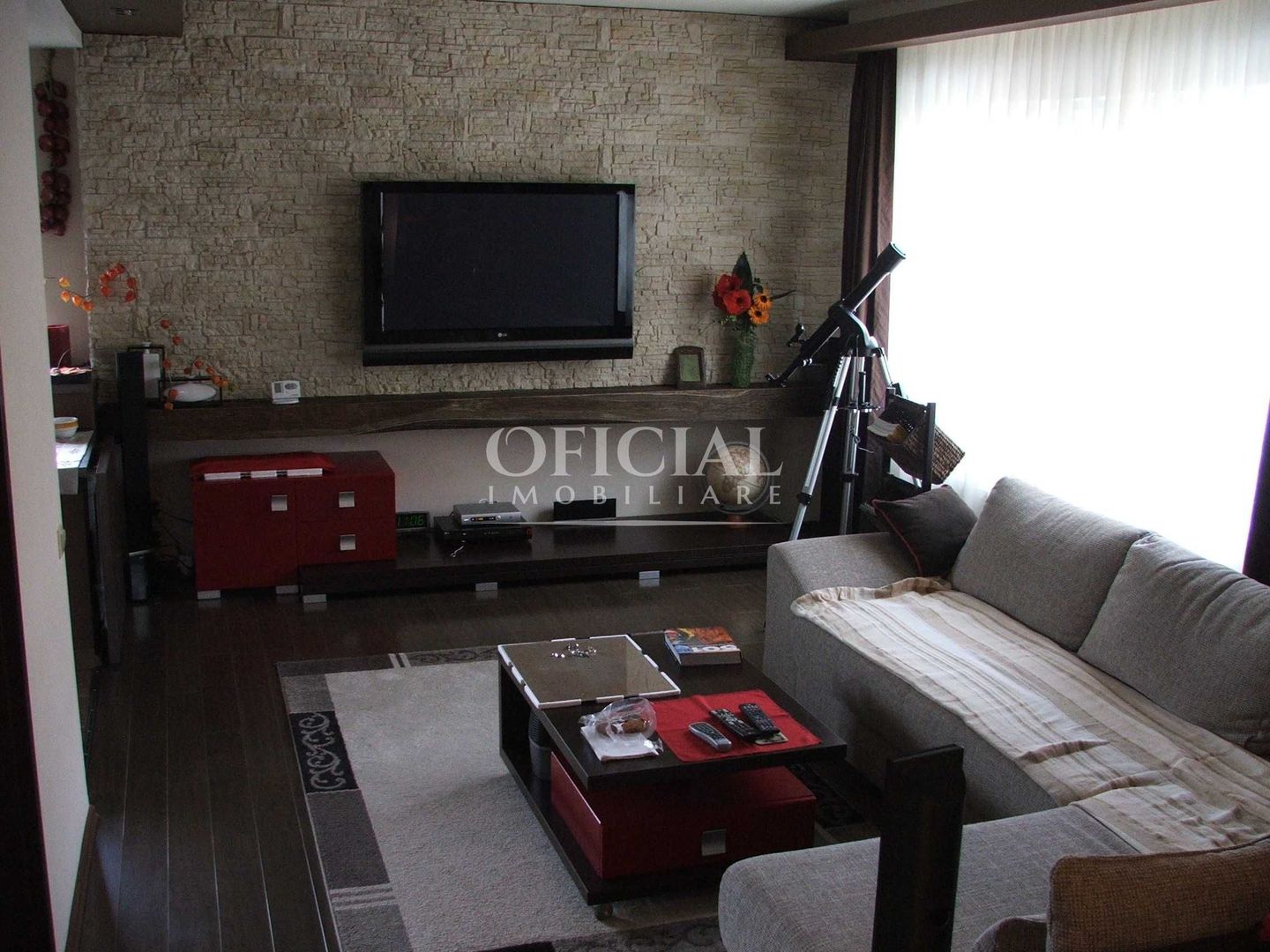 Casa tip duplex | 2 Parcari | Curte | Zona Parcul Poligon | Floresti - Poză 8