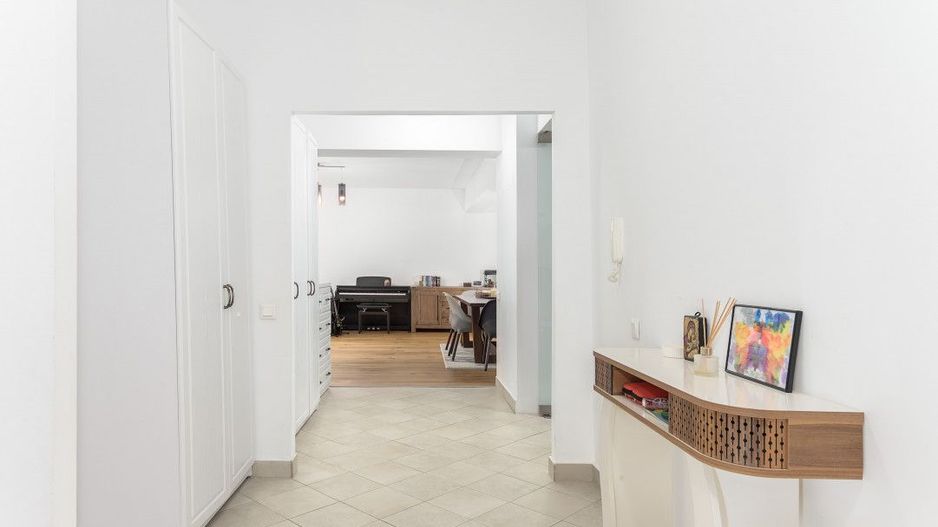 Apartament spatios in Saphir Stein 3 camere, 3 bai, 136 mp utili - Poză 2