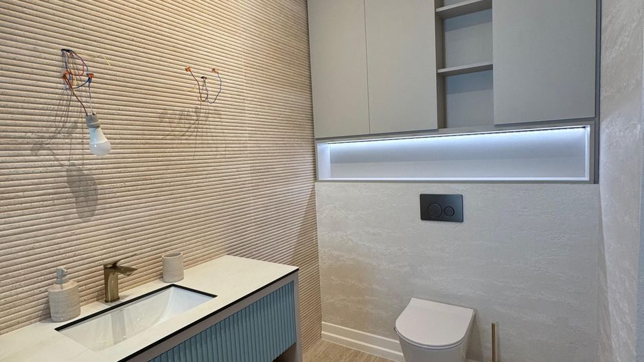 Lux la superlativ, vila individuala noua mobilata + curte amenajata - Poză 15