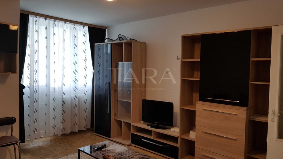 Garsonieră 28 mp + balcon – Gheorgheni, zona Iulius Mall - Poză 2