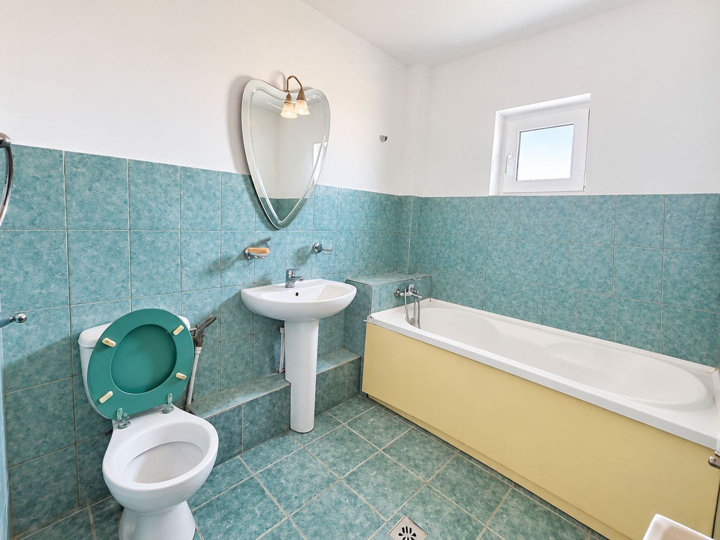 Apartament 2 camere Dec 58 mp Poitiers Manta Rosie 300 euro - Poză 6