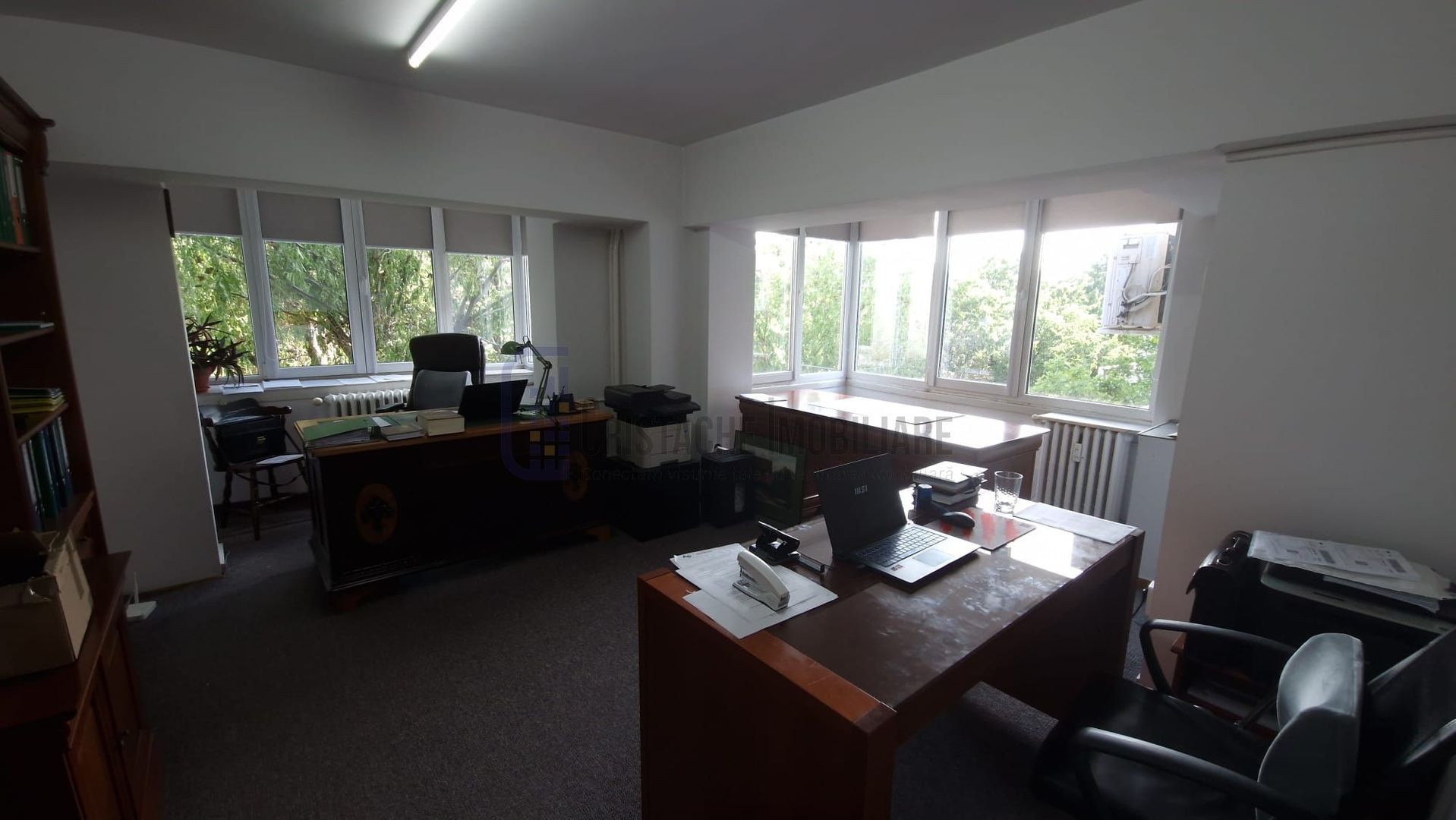 Spatiu de lucru și acces sala consoliu in cabinet de avocatura, Piata Unirii - Poză 1
