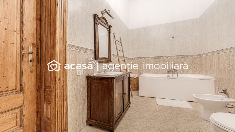 Apartament in Palatul Bohus - Poză 14