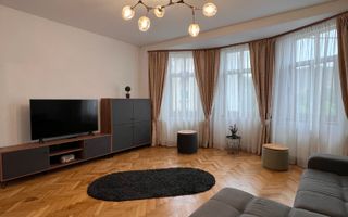 Apartament de vânzare 2 camere decomandate zona Str. Constituției/9mai - Poză 1