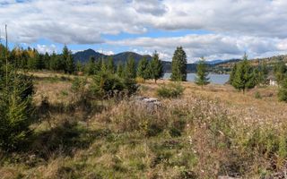 Parcele 800-1000 mp intravilan-Panorama spre Lac Colibita - Poză 1