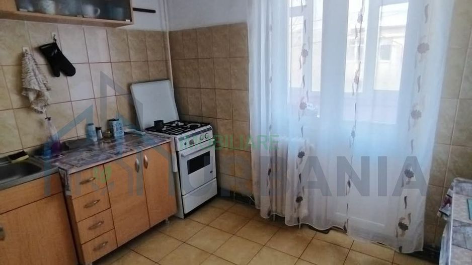 Cameră de închiriat în apartament - 150 de euro - Poză 3