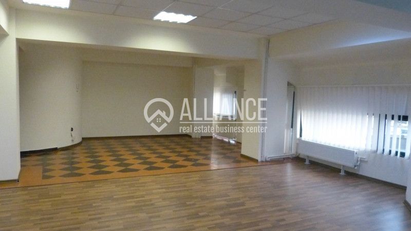 BALADA NEJ(COD03)-Birouri cu suprafete mici, medii si parcare! - Poză 51