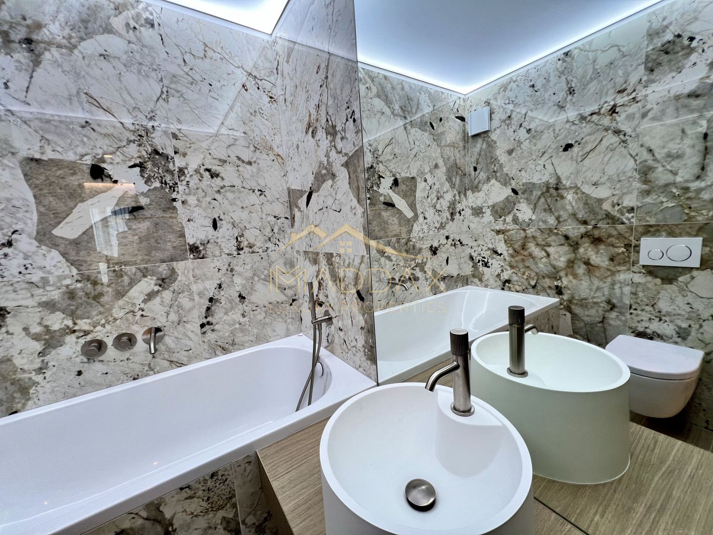 Apartament LUX *116mp* // Parcare // CORTINA 126 - Iancu Nicolae - Poză 26