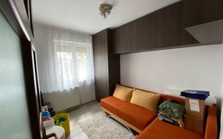 Apartament 3 camere | Etaj intermediar | Zona Micro 14 - Poză 4