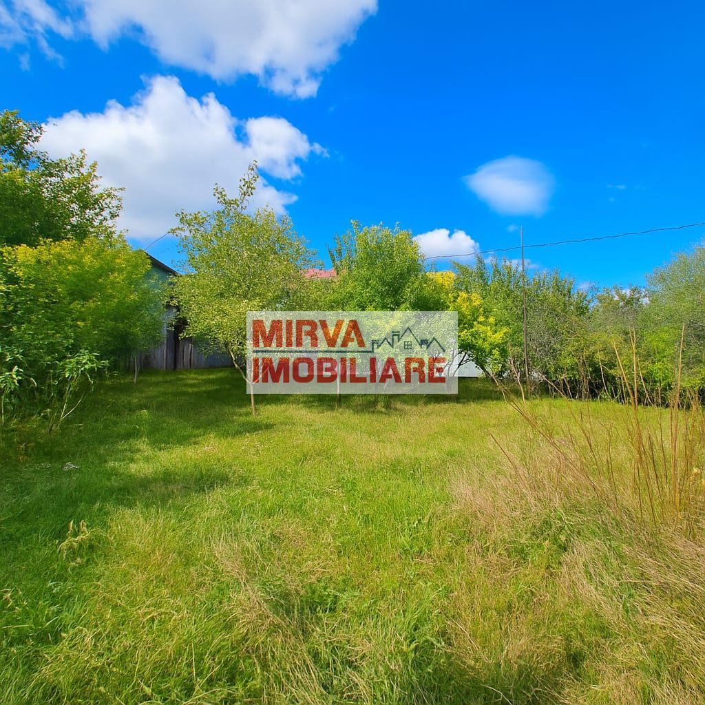 🏡 Casă tradițională într-un peisaj de vis – Vâlcănești - Poză 38