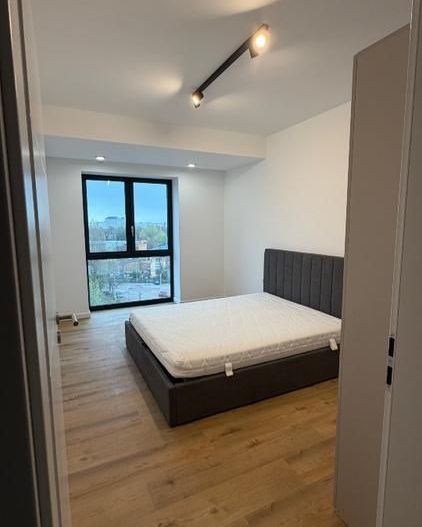 Inchiriere Apartament 3 camere - zona Piata Sudului - Poză 8