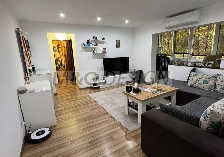 Apartament 3 camere Lipovei etaj 2 - Poză 1