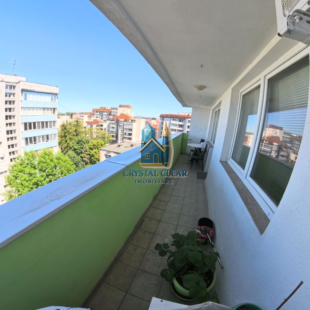 Apartament cu 2 camere - zonă semicentrală, cartierul Budai Nagy Antal - Poză 12