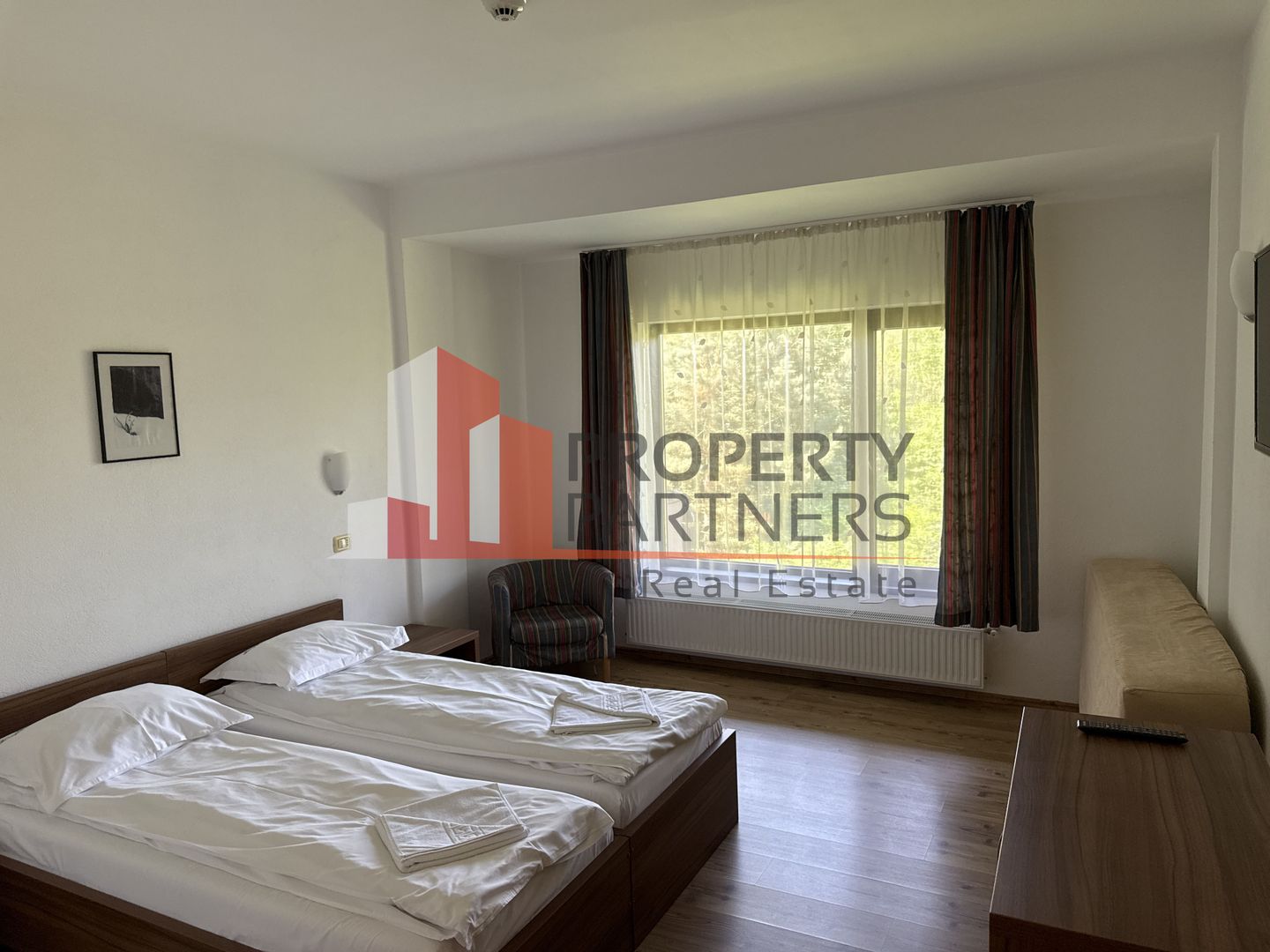 Pensiune  în Bran, sat Poarta – Afacere la cheie, locație premium - Poză 6