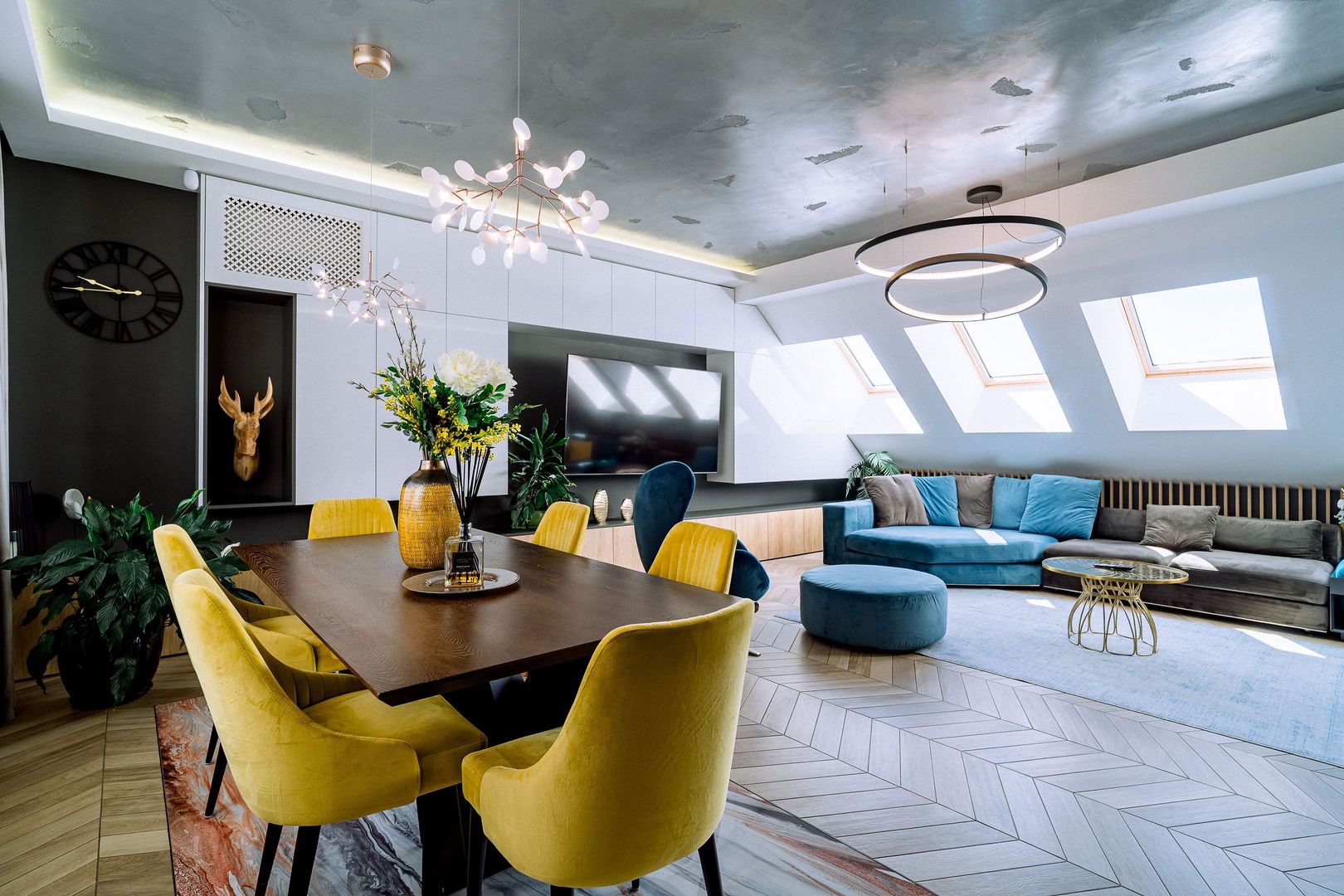 Penthouse 4 camere, ultracentral, Oradea. 800 000 E + TVA. Comision 0 - Poză 8