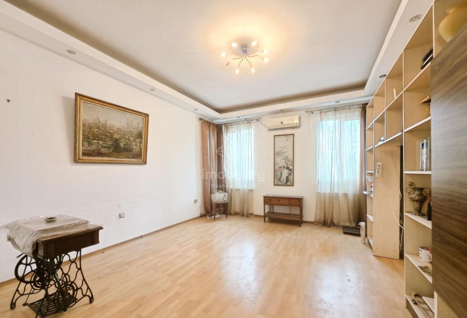 Vanzare imobil Str. Episcop Radu | OPORTUNITATE | Oferta RARA | - Poză 3