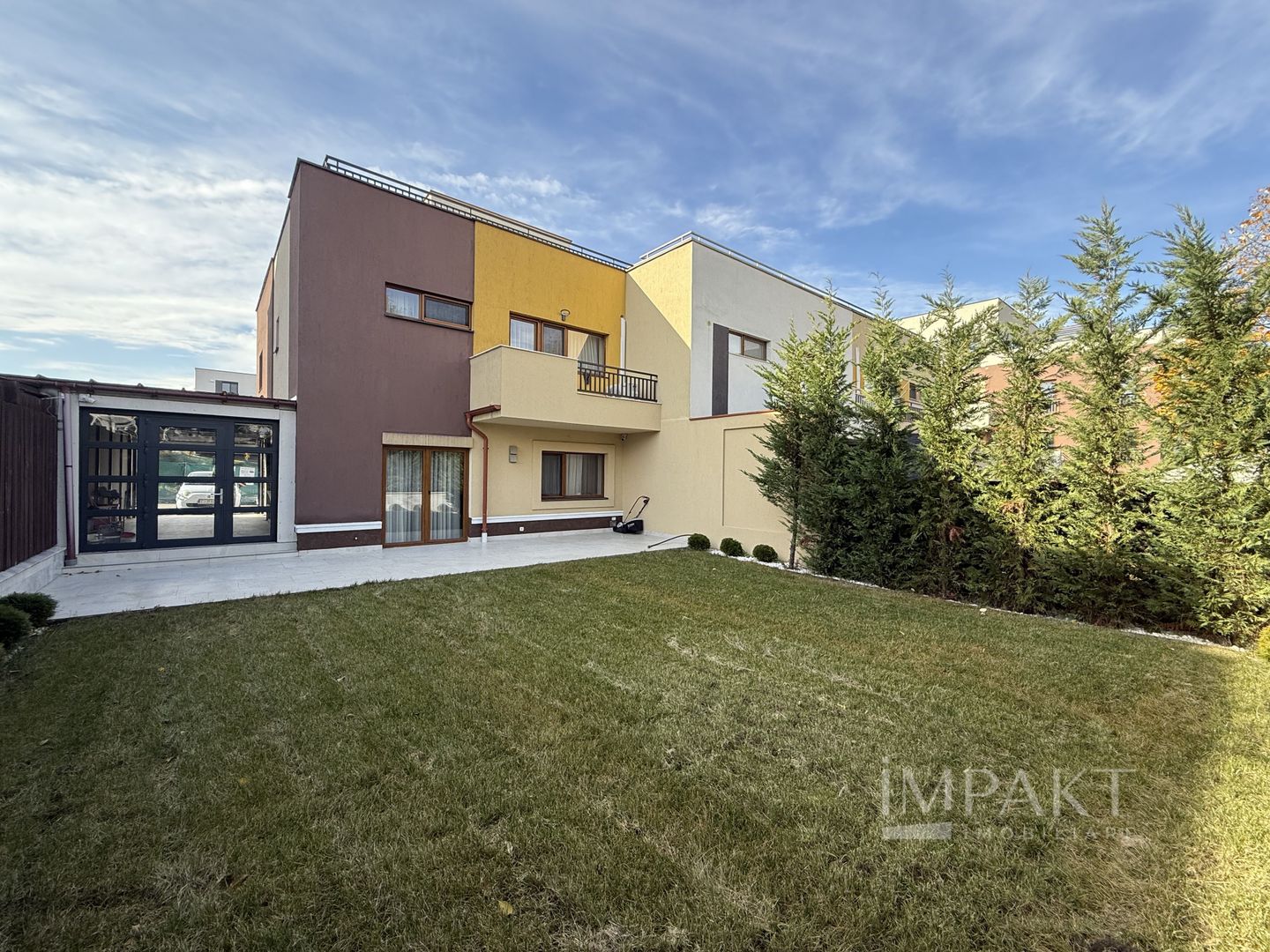 Cvadruplex  4 camere cu garaj in cartierul Buna Ziua ! - Poză 1