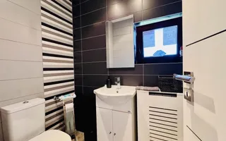 Casă de vânzare 6 camere | Șelimbăr | teren 695 mp | garaj - Poză 18