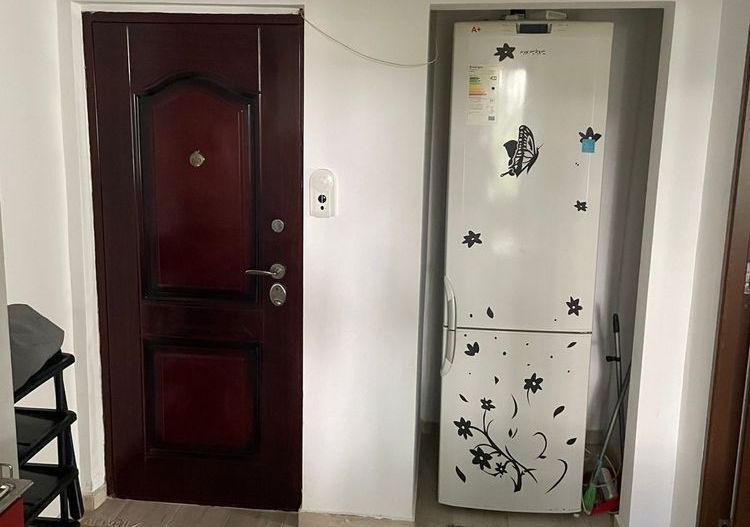 De inchiriat apartament 2 camere, parter, Micro 16 - Poză 2