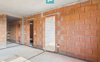 Casă individuală la cheie in Utvin - Poză 8