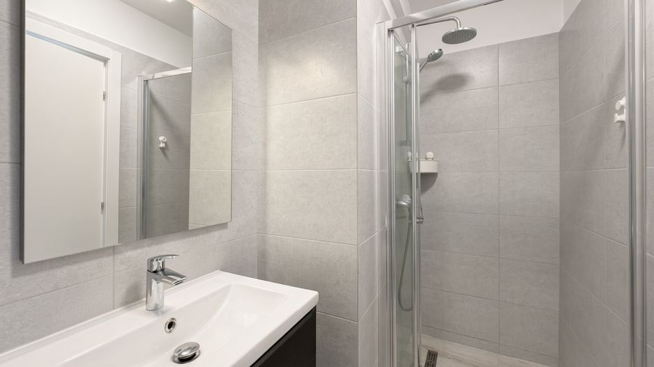 Apartament cu 2 camere, 2 bai | Casa del Mar | Restaurant si  Piscina - Poză 6