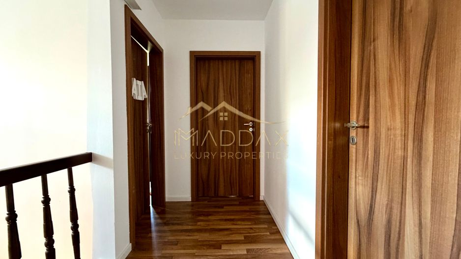 Vila *P+1* // 5 camere // 154 mp utili // teren 700 mp // Corbeanca - Poză 36