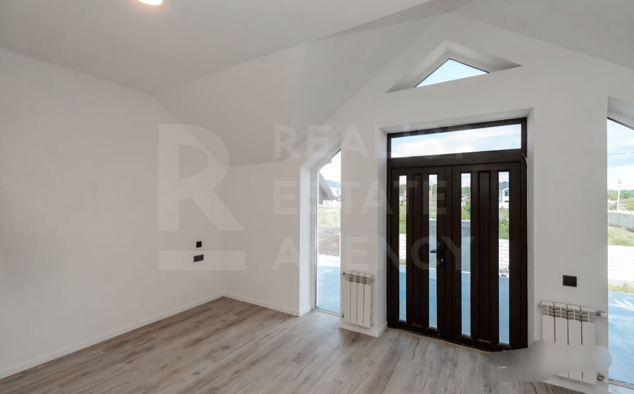 Vânzare, casă,  in 2 nivele, Poiana Domneasca. - Poză 13