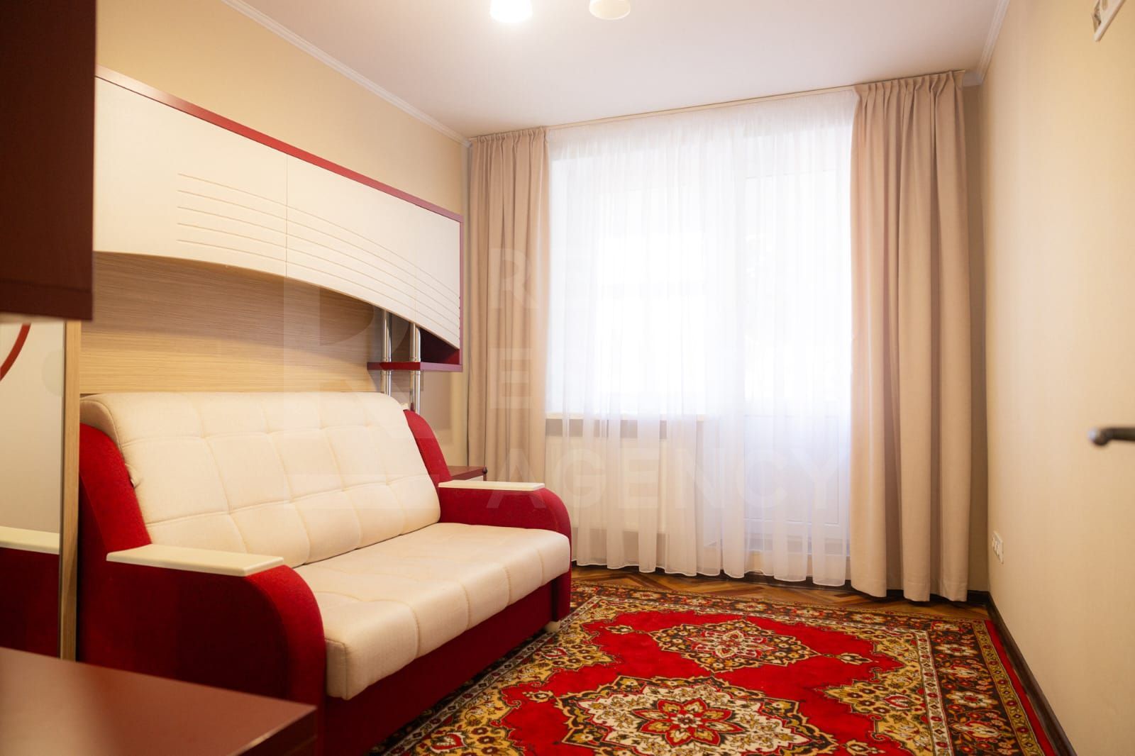 Chirie, apartament, 3 camere, str. Mihail Kogălniceanu, Centru - Poză 4
