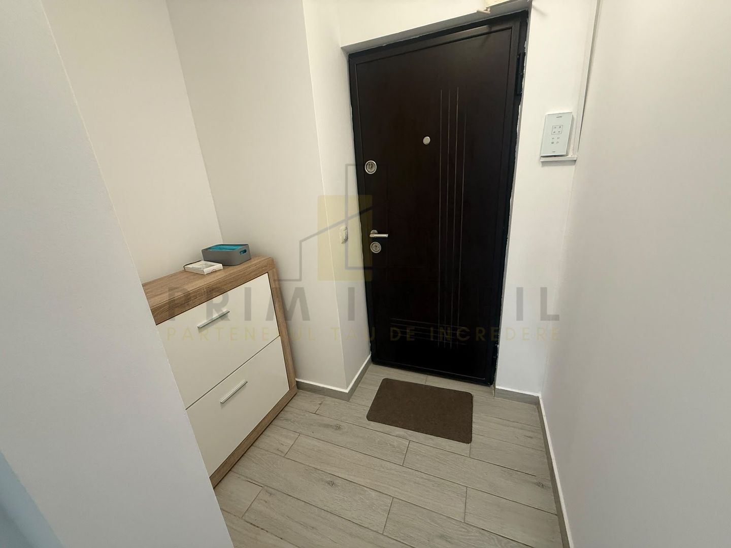 Apartament 2 camere, Hala Centrala, etaj 8, vedere panoramica, renovat - Poză 12