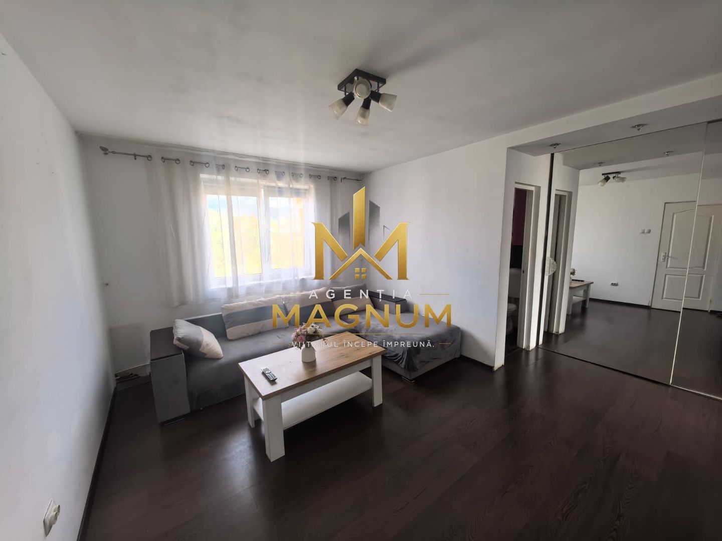 Apartament 2 camere de vânzare | Bulevardul Regele Mihai I | - Poză 2