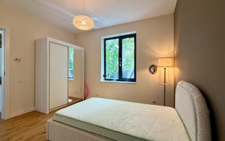 Vila cu 5 camere // * 565 mp gradina* // Tunari - Poză 33