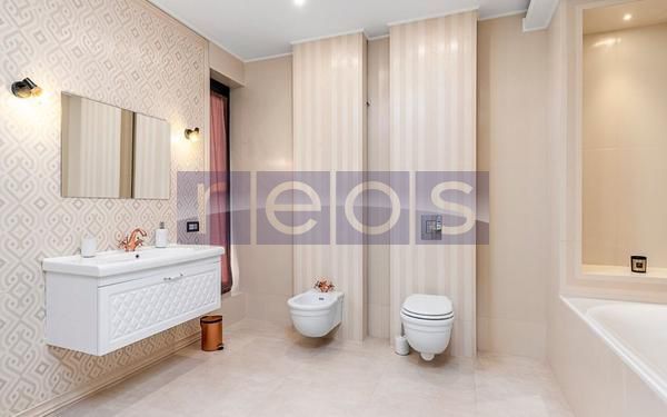 Casă individuală | 2000 mp teren | 748 mp utili | piscina | - Poză 8