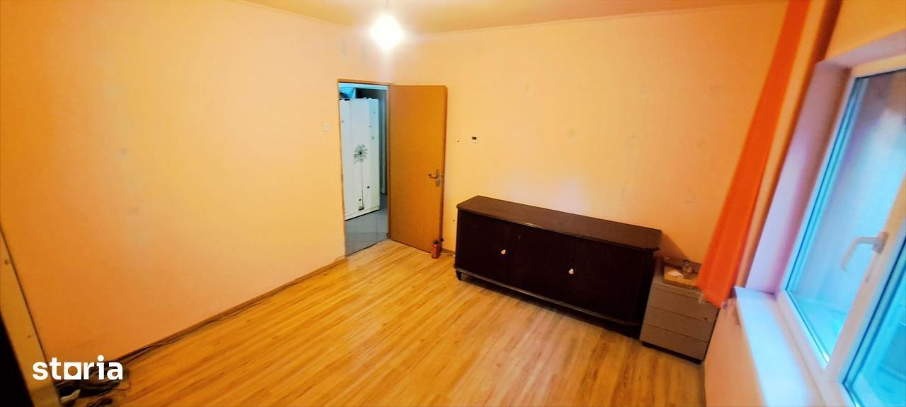 Ap.3 cam de inchiria | 73mp | Parter | bloc reabilitat | 13 Septembrie-Botorani - Poză 3