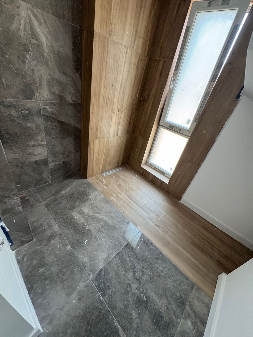 Vile Tunari, zona BUNA, Toate Utilitatile, curte 350m2 - Poză 11