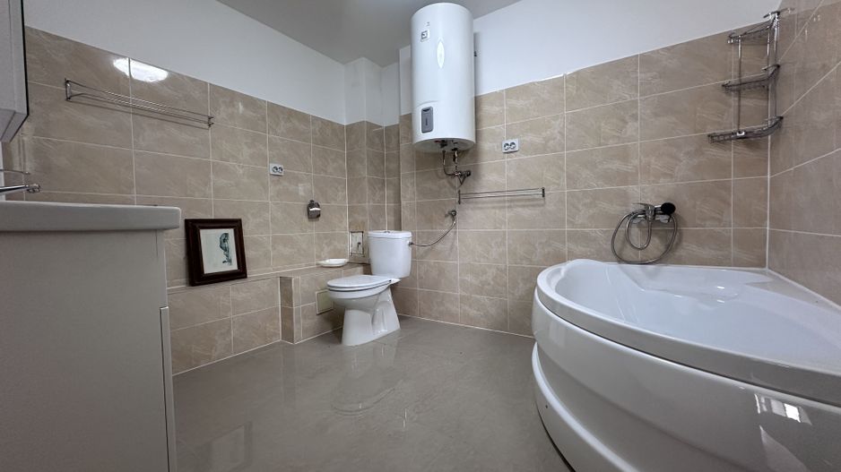 Între dealuri, viță de vie și liniște deplină! Vanzare casa in Prahova - Poză 26