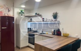 Apartament cu 2 camere de vanzare zona Republicii Oradea - Poză 2