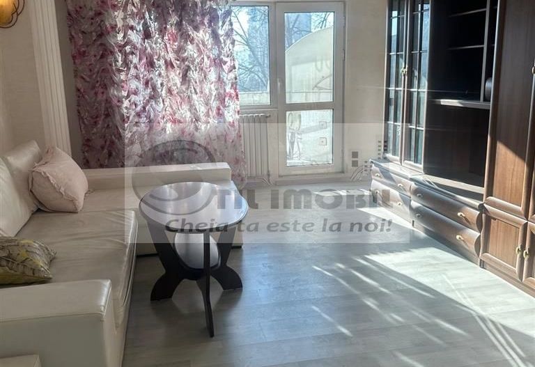 AP 4 CAM DEC.  BL.PE CADRE 1984 ZONA PACURARI  LA BULEVARD LIBER - Poză 1