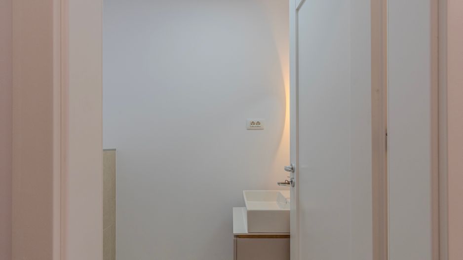 Clinica medicala-9 cabinete- URBAN PLAZA - bloc 15 parter! - Poză 46