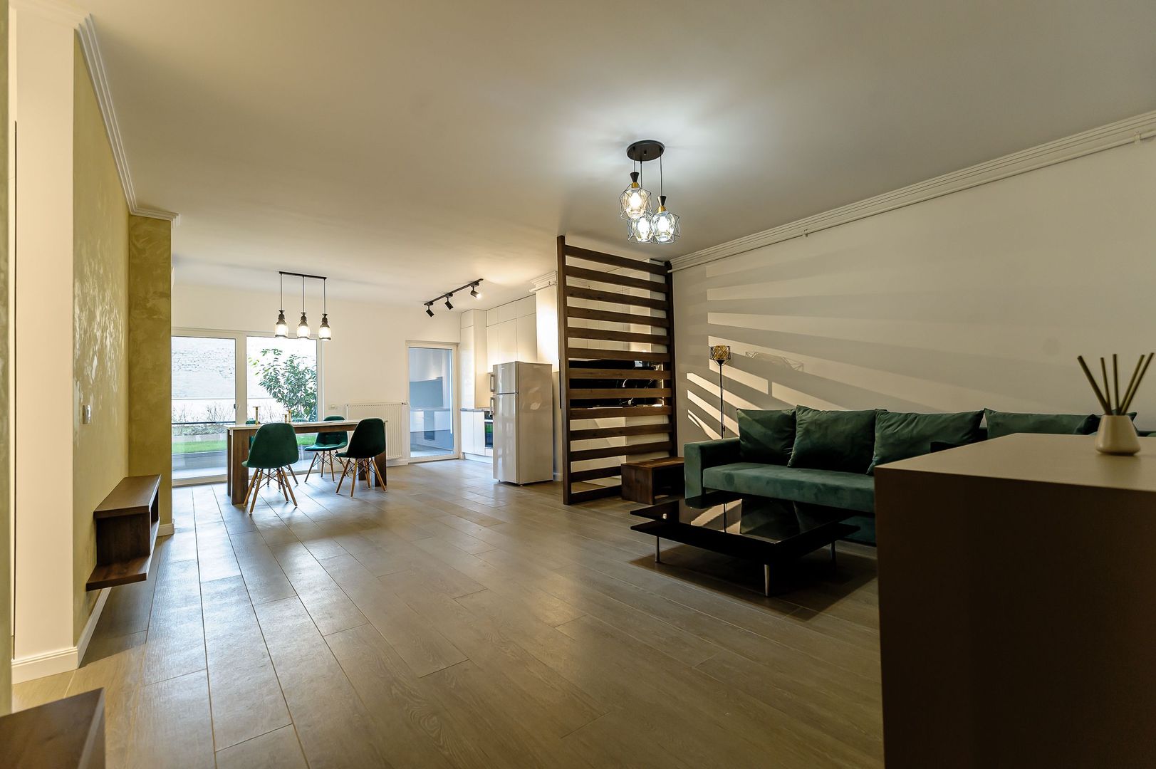 Apartament minunat cu grădină supraterană. - Poză 6