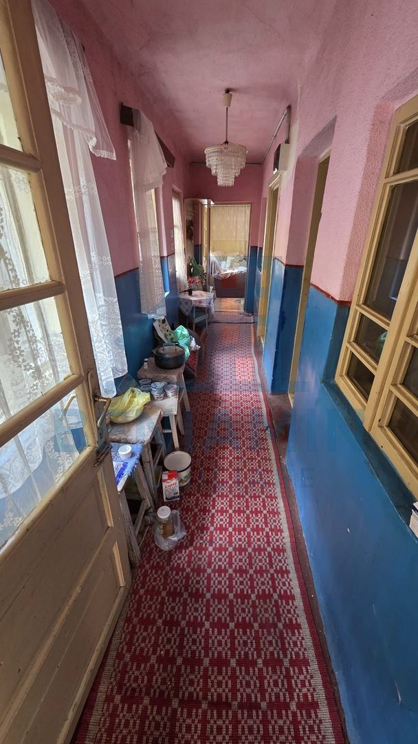 Casa in oras zona Promenada strada Raului 257mp utilitati - Poză 5