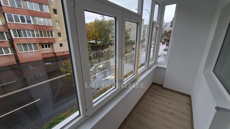 Apartament 2 camere decomandat Tractorul Brasov - Poză 5