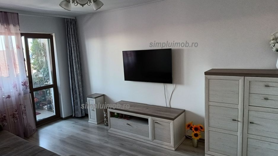 Metrou 1 Decembrie - 2 Camere Decomandat Bloc Nou Centrala Proprie - Poză 1