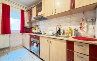 Apartament 3 camere | Lift | 65 mp | Centru - Poză 6