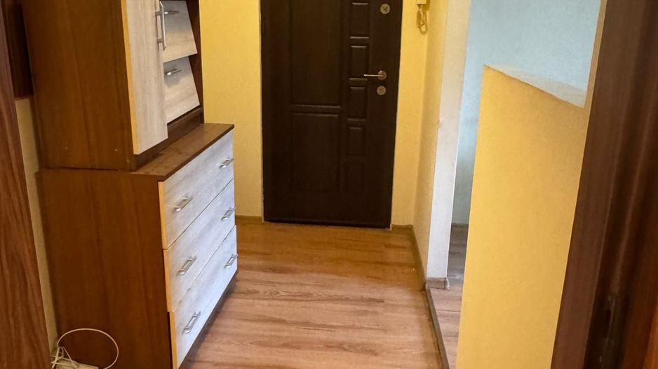 Girocului | 3 Camere | Etaj intermediat | Boxa + Garaj - Poză 9