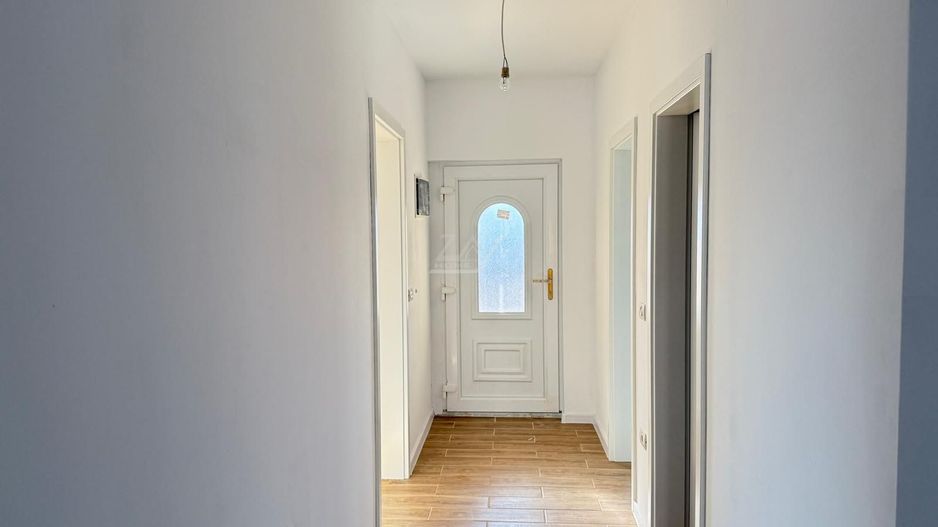 Drumul Boilor - duplex intreg pe parter. 3 camere, 2 bai. - Poză 14